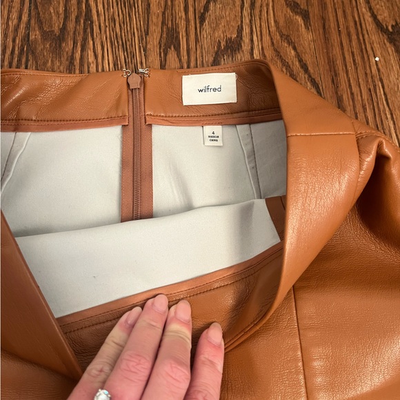 Aritzia Camel Leather Skirt - Picture 4 of 5